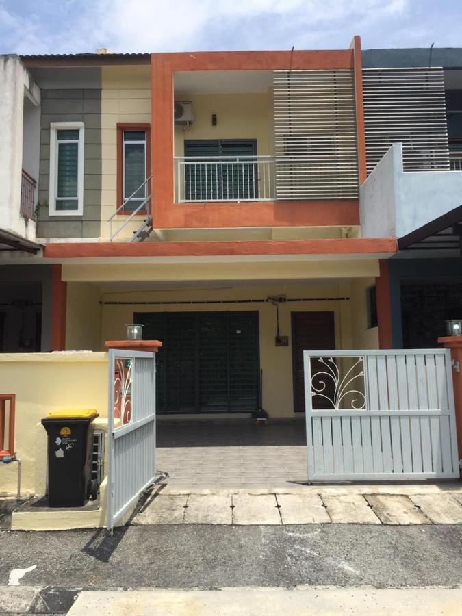 Koolest Homestays Meru Ipoh Exterior photo